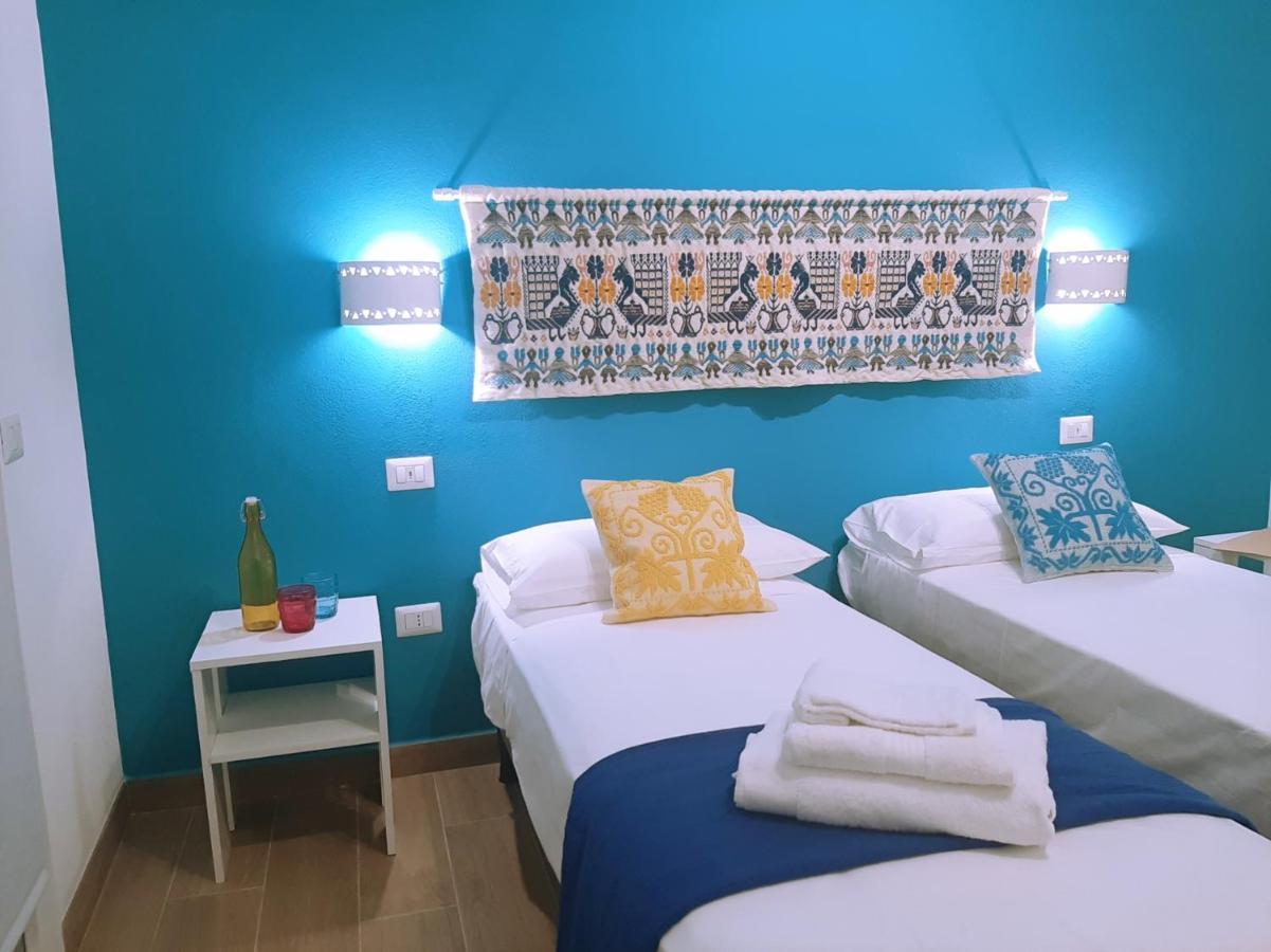 Camera Olbia Centro, Vacanze Olbia E Dintorni Hotel Bagian luar foto
